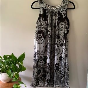 Trapeze swing dress sleeveless black gray EUC